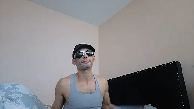 hailzeffn - Hailzeffn's free webcam - UK Sex Cams