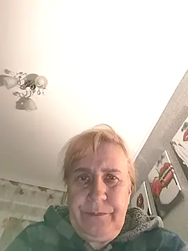 koroleva70 - Koroleva70's free webcam - UK Sex Cams