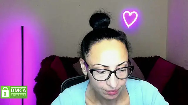 arianasweety23 - Arianasweety23's free webcam