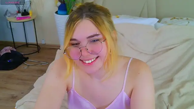 Evie_Vall