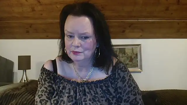 TiffanyMature