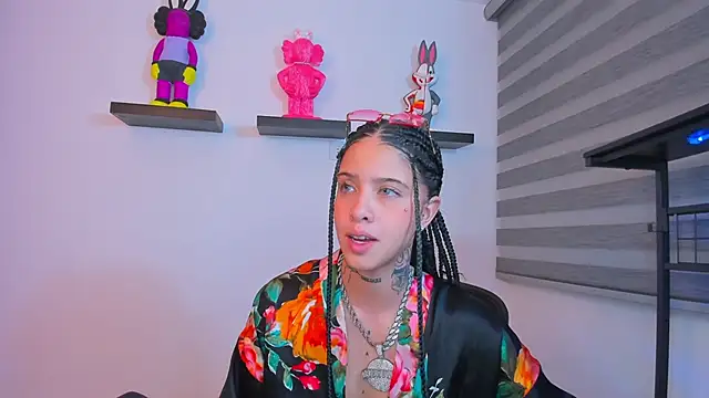 Gangster_Girl
