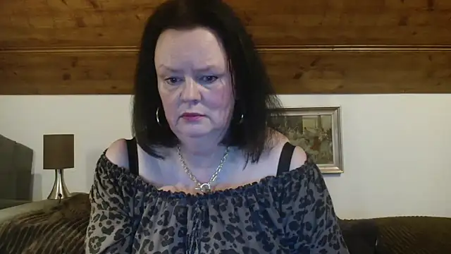 TiffanyMature