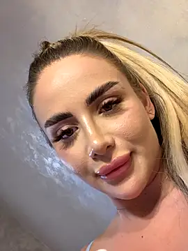 AshleySinn's Stripchat show and profile