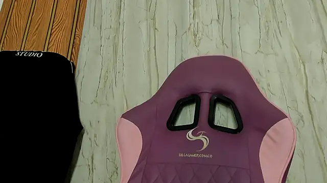 Alika01