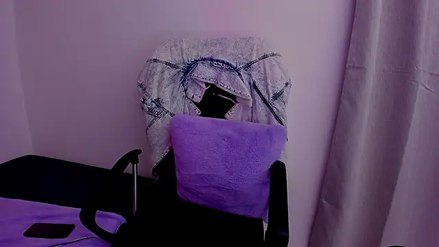 Charlee_pink
