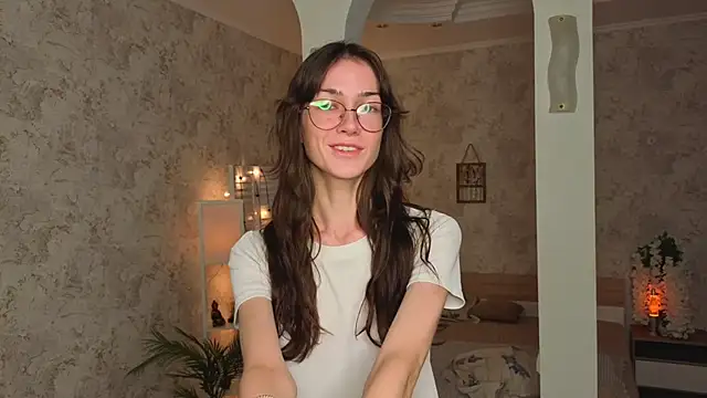 reneelippeatt - ReneeLippeatt's free webcam - UK Sex Cams