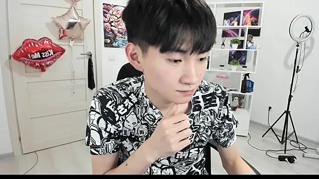 miram_yu - Miram_Yu's free webcam - UK Sex Cams