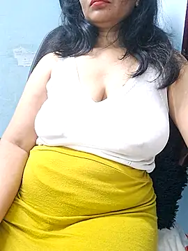 jassi_does - Jassi_Does's free webcam