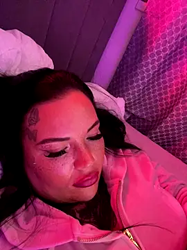 _MelinaCurves_