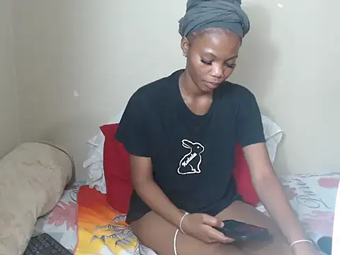 BadGirlMona