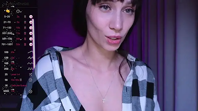 Alice_Wonders