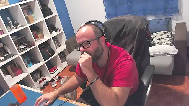 ravingr4d4