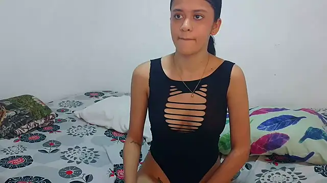 sexy777couple - Sexy777Couple's free webcam - UK Sex Cams
