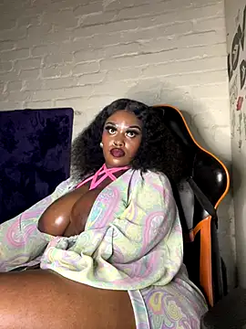 queen_nobuhle_777 - QUEEN_NOBUHLE_777's free webcam - UK Sex Cams