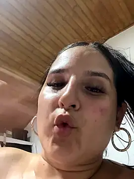 Alina0's Stripchat show and profile
