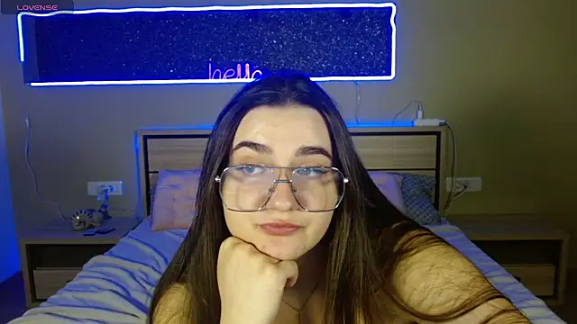 cutieblush - Cutieblush's free webcam - UK Sex Cams