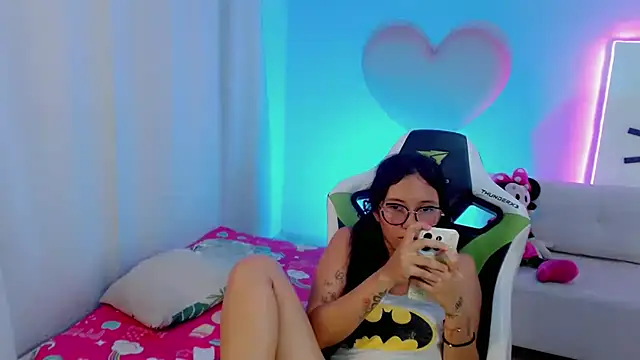 mishel_hott