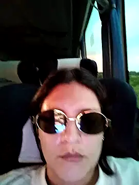 Mia_Hampton