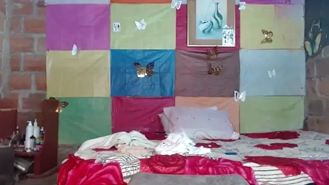 BabyDickTs1 live cam