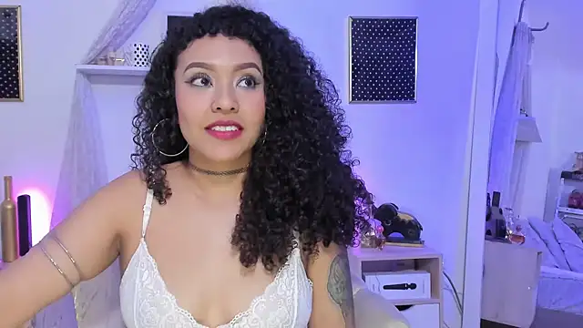 Zoe_Gruber