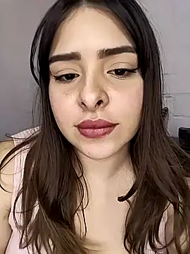 Nahomy_cm