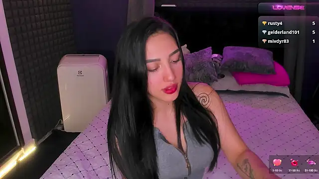 bull_vixen2001 live cam