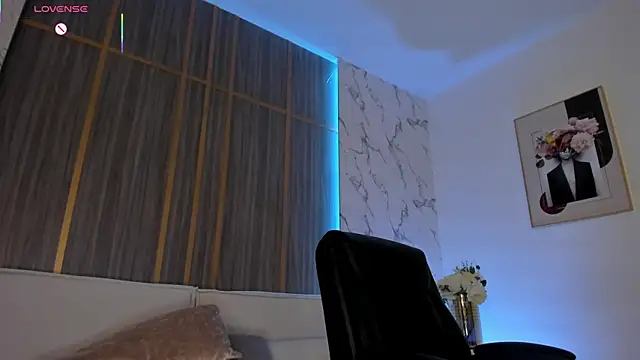  IsabellaAllen chat room