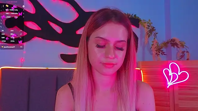 alinawalters - AlinaWalters's free webcam - UK Sex Cams