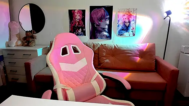 Preview of mistress_lain