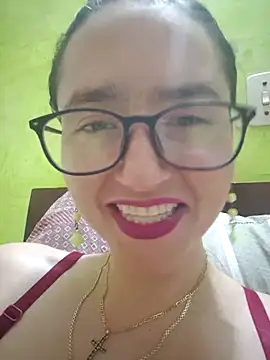 Linda_Hot13