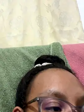 Curly_lily