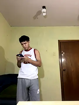 mrdante23 - Mrdante23's free webcam - UK Sex Cams