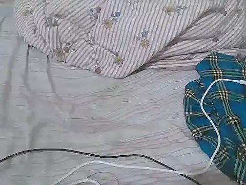 sweetverah555 - Sweetverah555's free webcam - UK Sex Cams