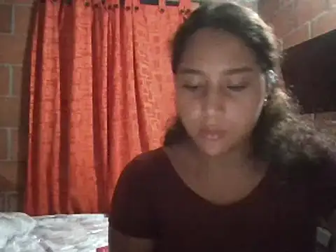AnaisVelvet11