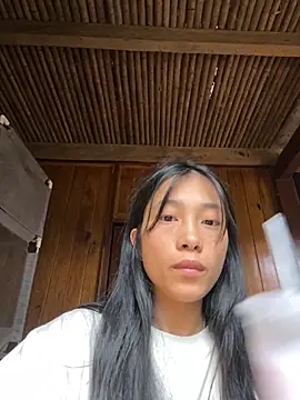 LylyOx9
