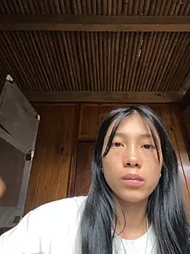 LylyOx9 webcam