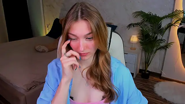  AngelAnabelle chat room