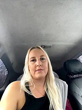 MerlinDave from StripChat is Freechat