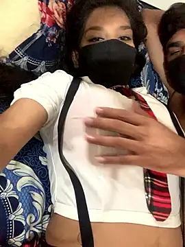 hottiess69 live cam