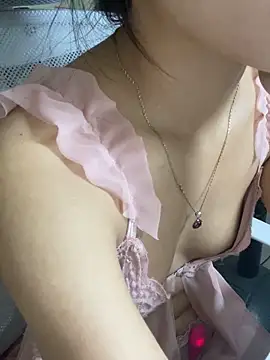 Mina048