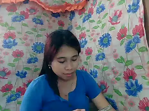Pinay_Skinny18