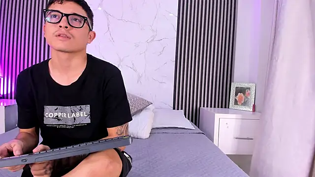 stephanandsamantha - StephanAndSamantha's free webcam - UK Sex Cams