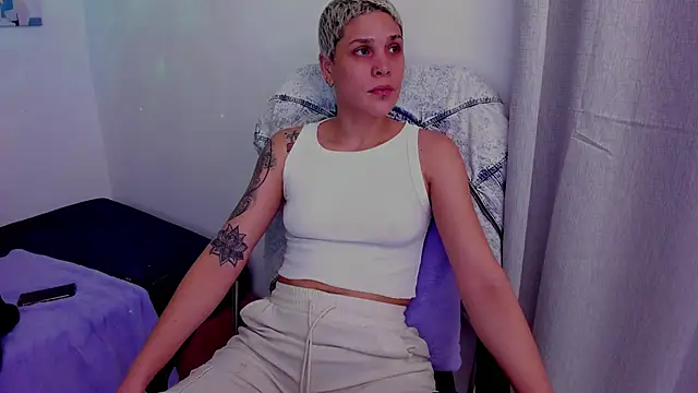 Charlee_pink