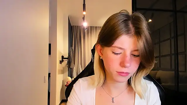bellacams - Bellacams's free webcam - UK Sex Cams