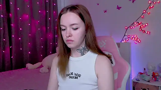 Naughty_Mable