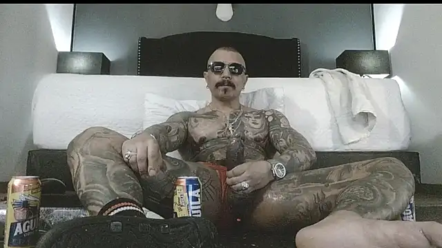 danilog515 Live Webcam on Stripchat