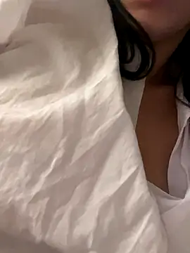 youngsexywoman