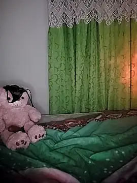 Linda_Saenz_ webcam