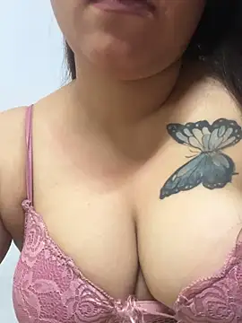 Cam-priya07
